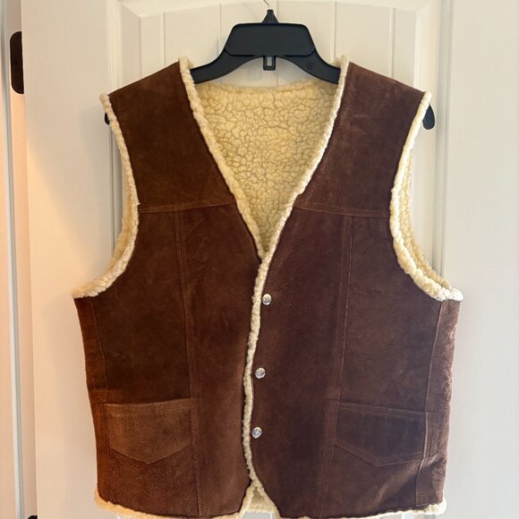 Vintage Brown Suede Shearling Vest – Western Style L/XL - Picture 5 of 5